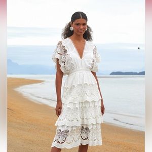 Farm rio off-white Richelieu midi dress size L NWT